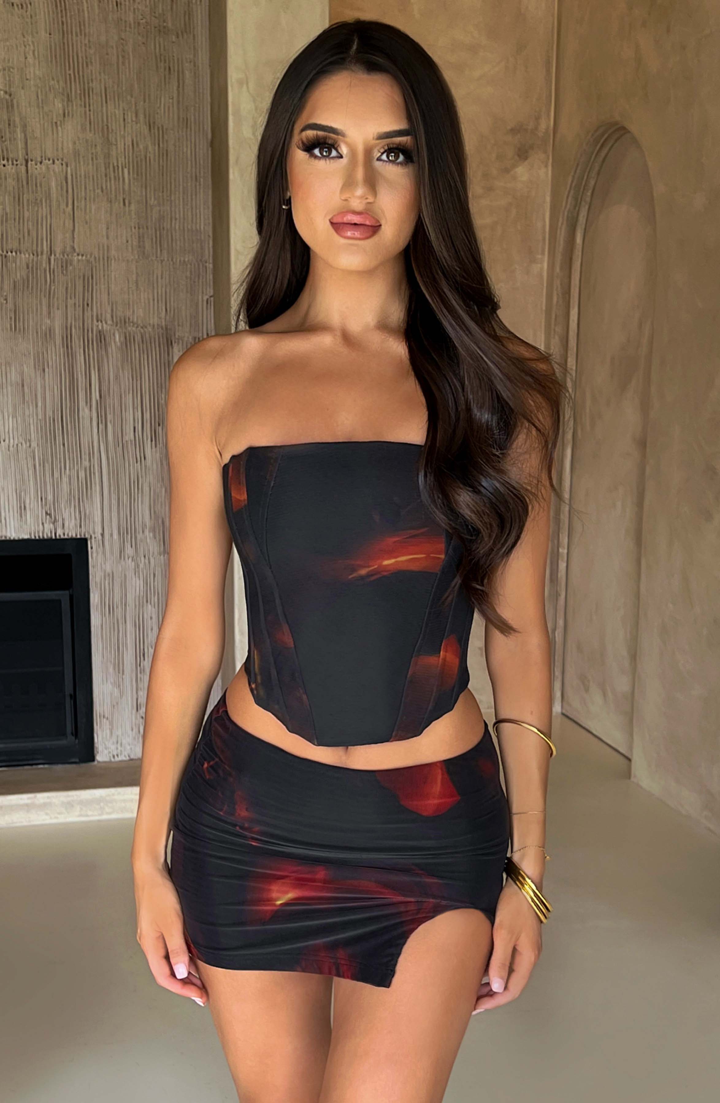 Alina Mini Skirt - Fire Print - Napalia
