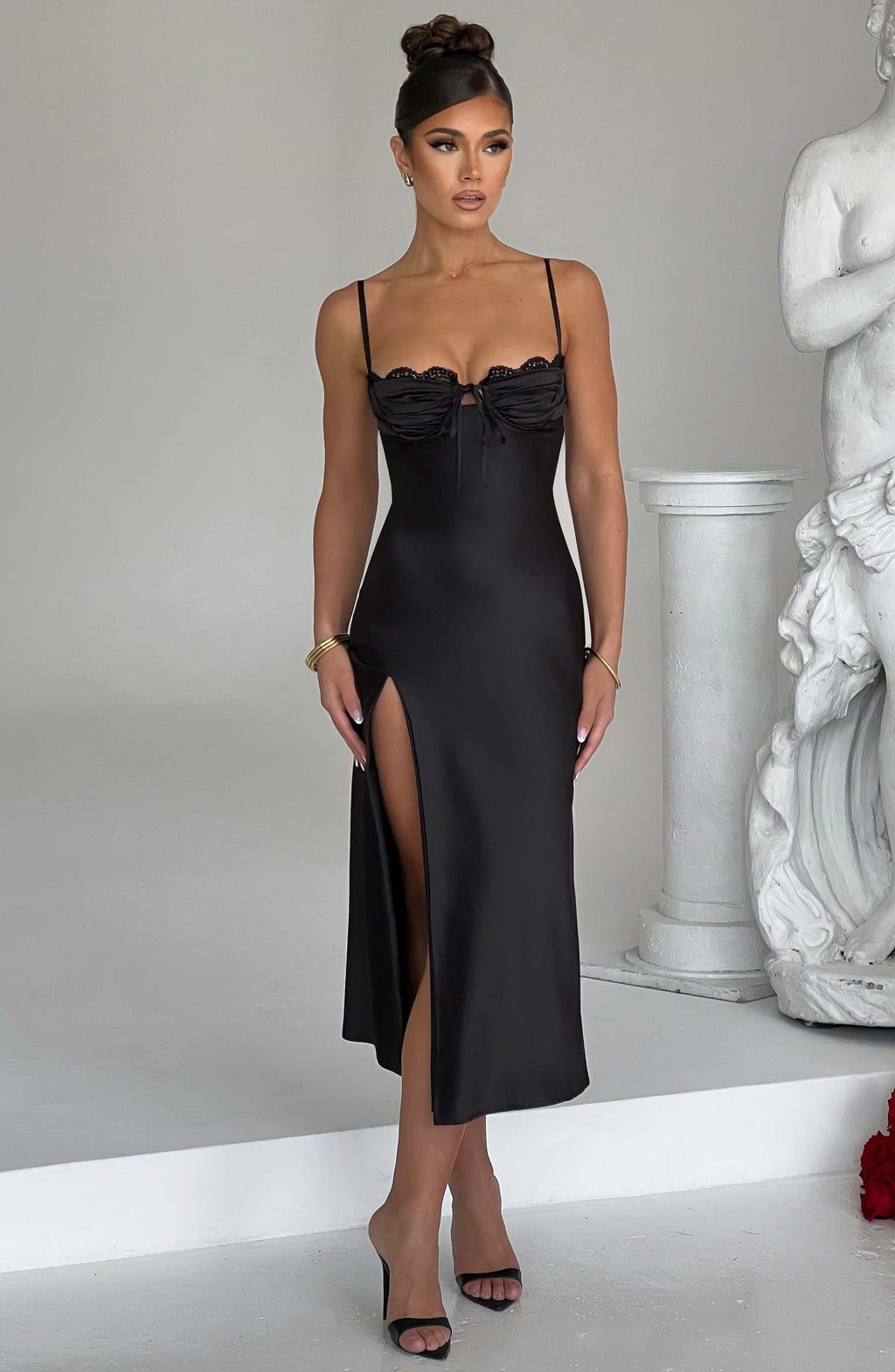 Ardelle Midi Dress - Black - Napalia