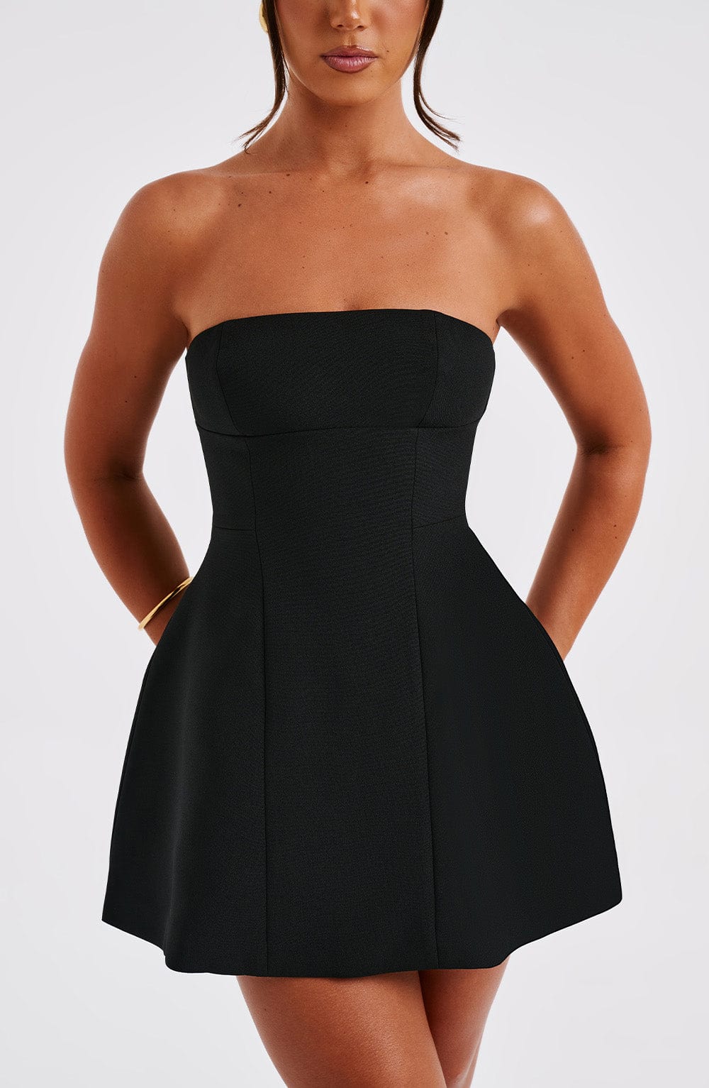 Asha Mini Dress - Black - Napalia