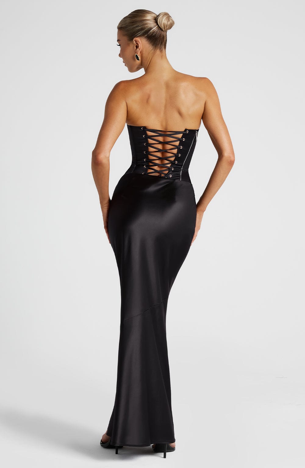 Bernadette Maxi Skirt - Black - Napalia