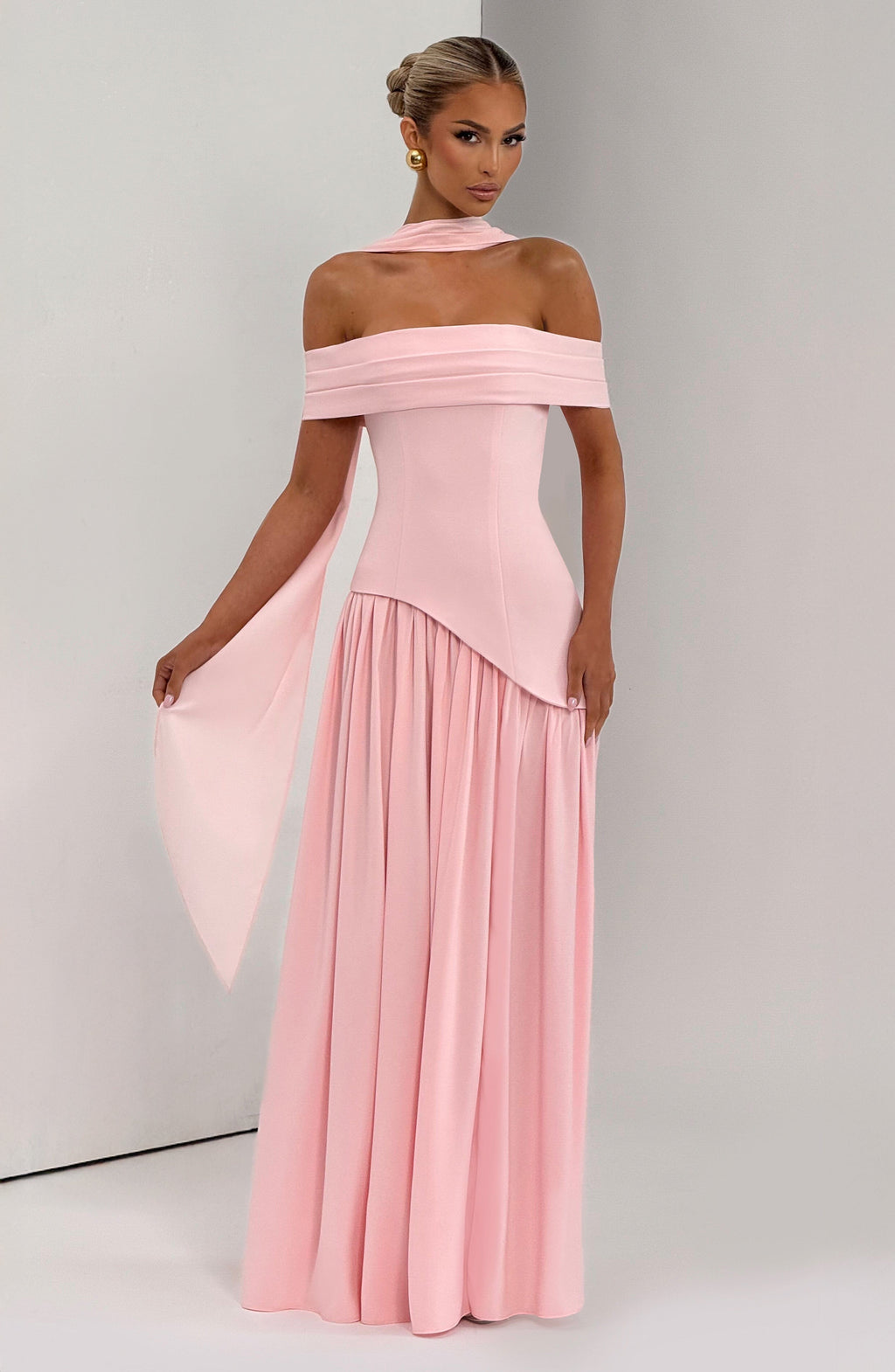 Delilah Maxi Dress - Blush - Napalia