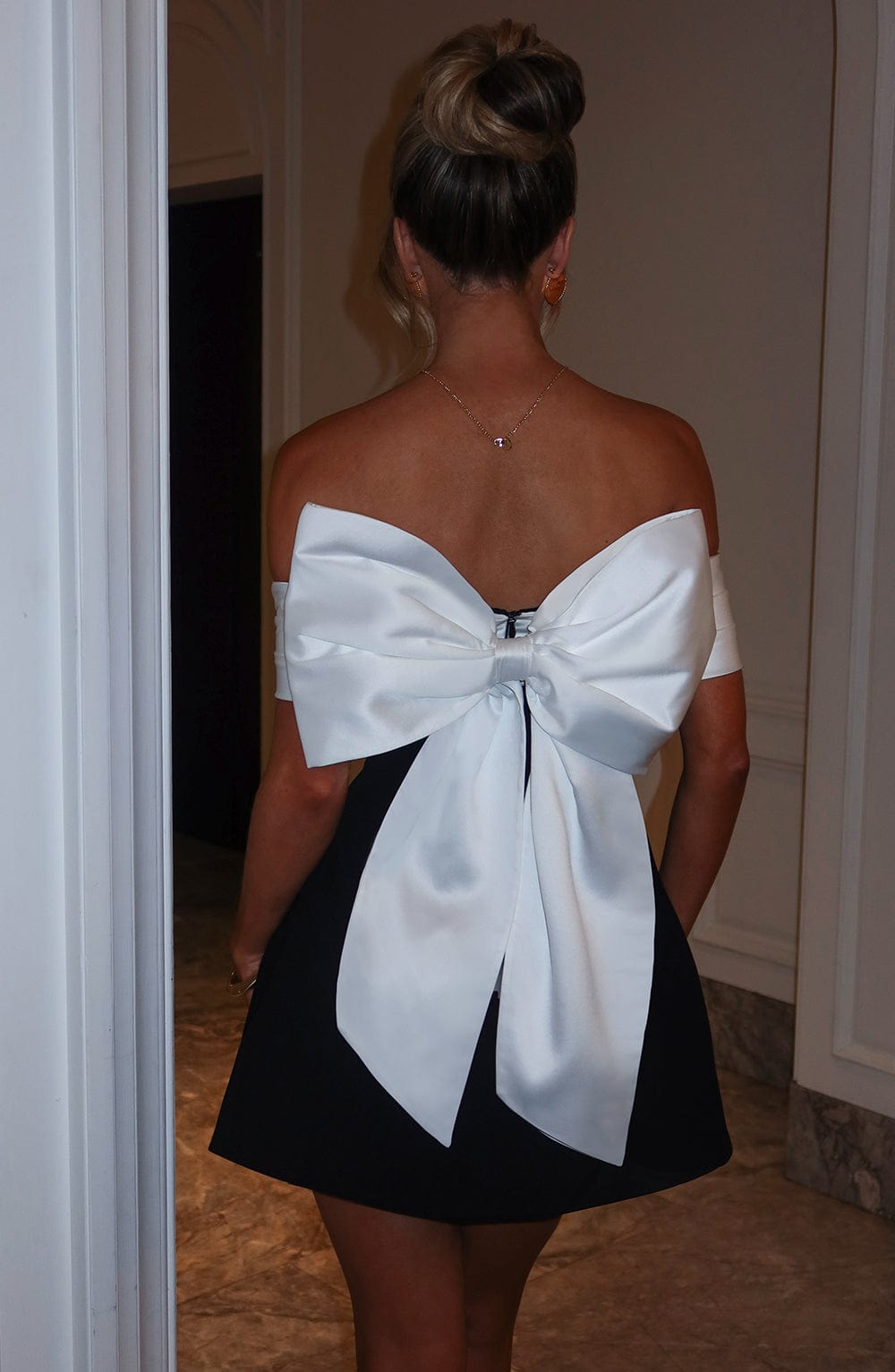 Delta Mini Dress - Black/White - Napalia