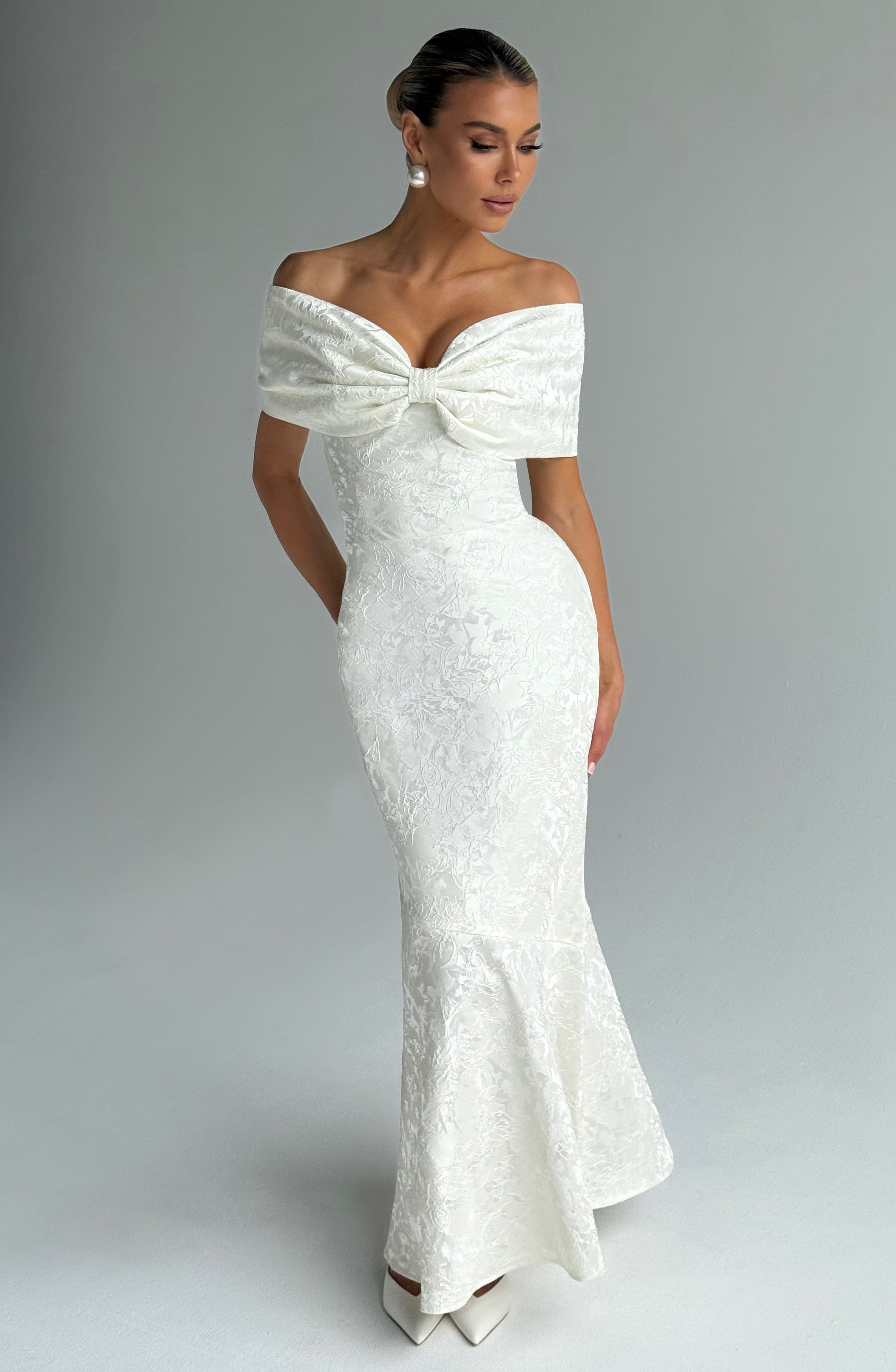 Emberly Maxi Dress - Ivory - Napalia