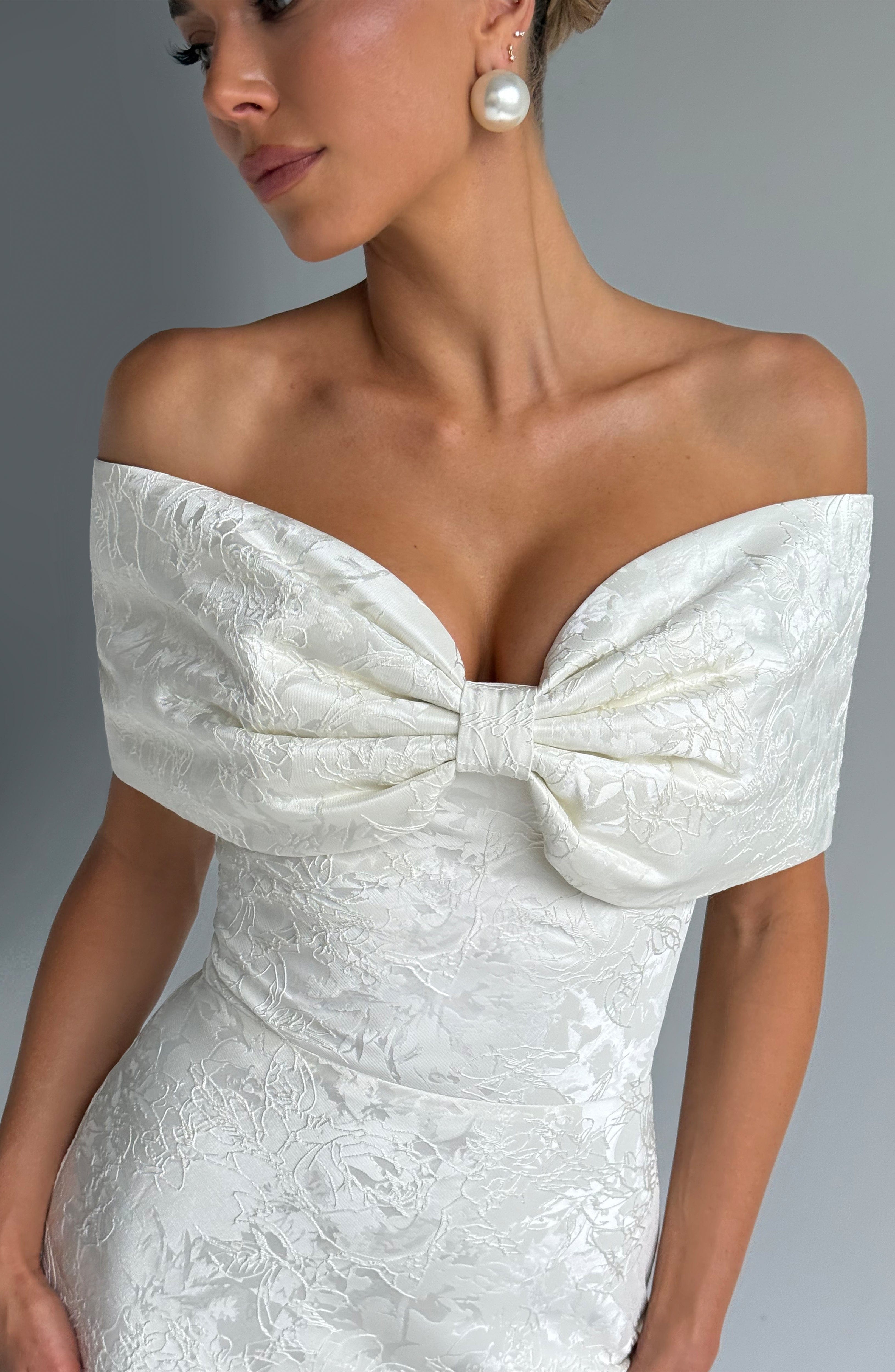 Emberly Maxi Dress - Ivory - Napalia