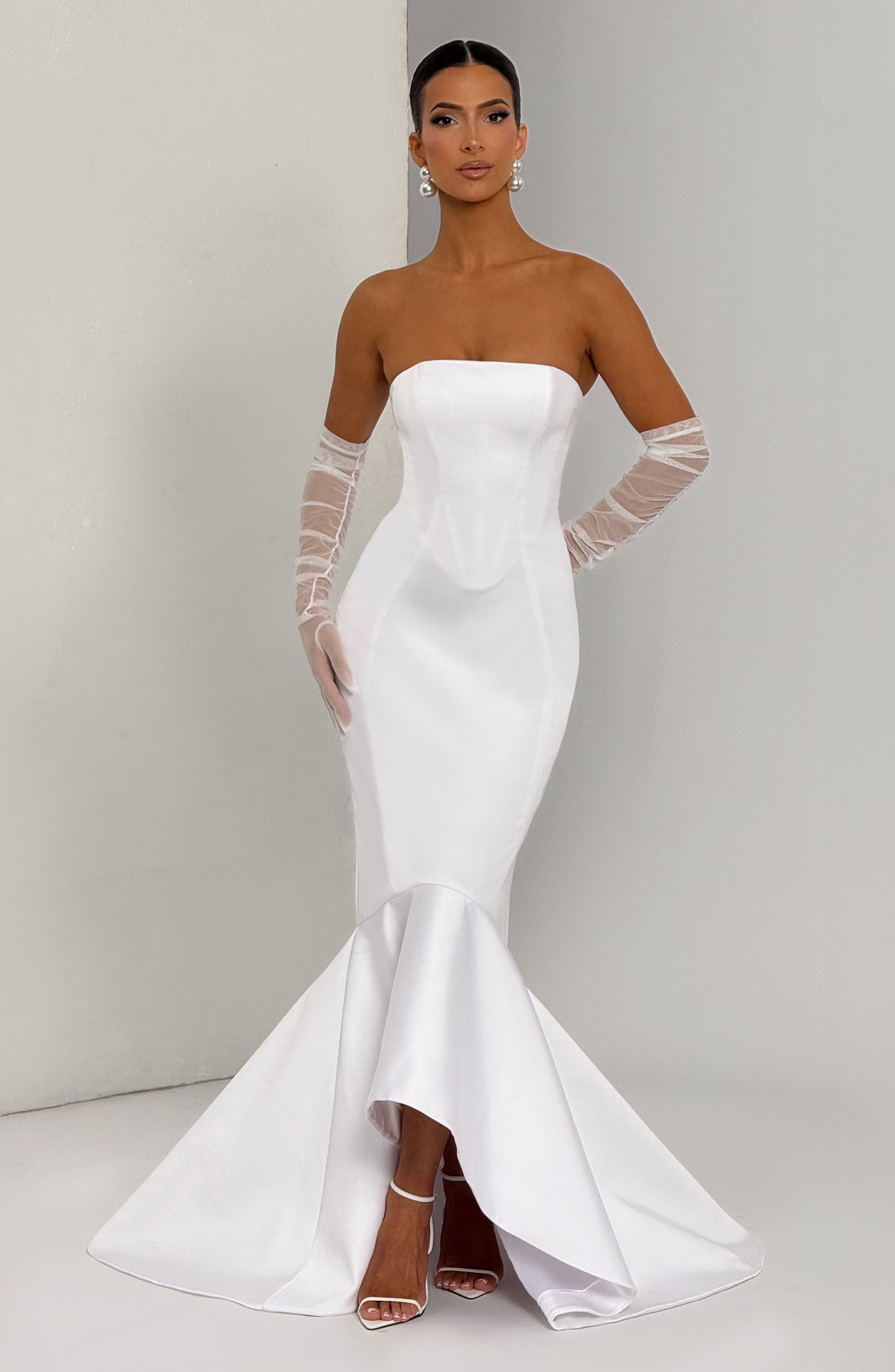 Emryn Gown - Ivory - Napalia