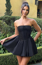 Evie Mini Dress - Black - Napalia