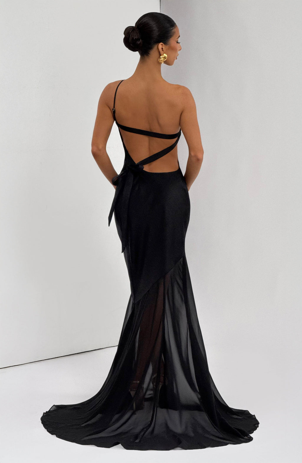 Fable Gown - Black - Napalia