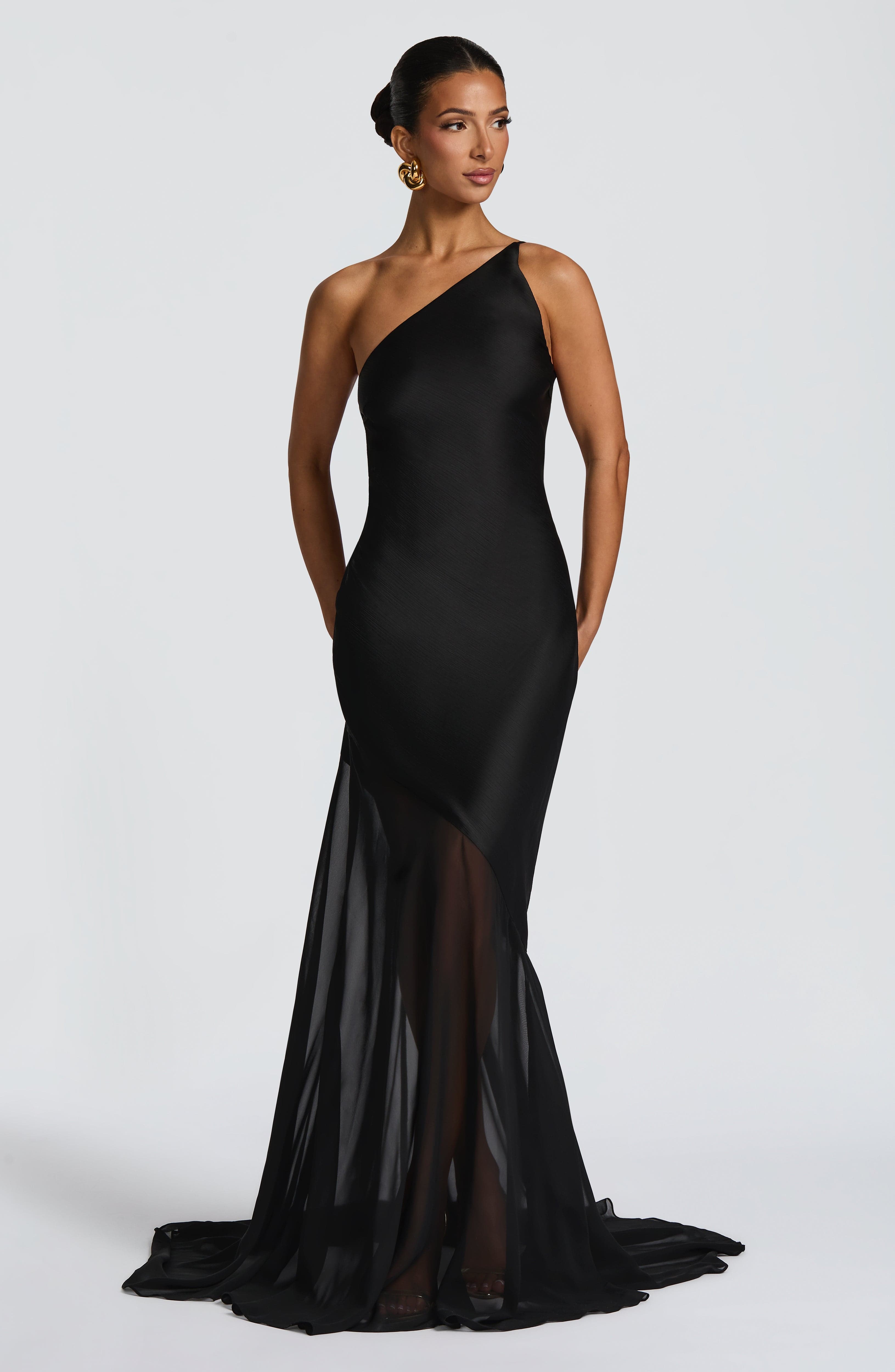 Fable Gown - Black - Napalia