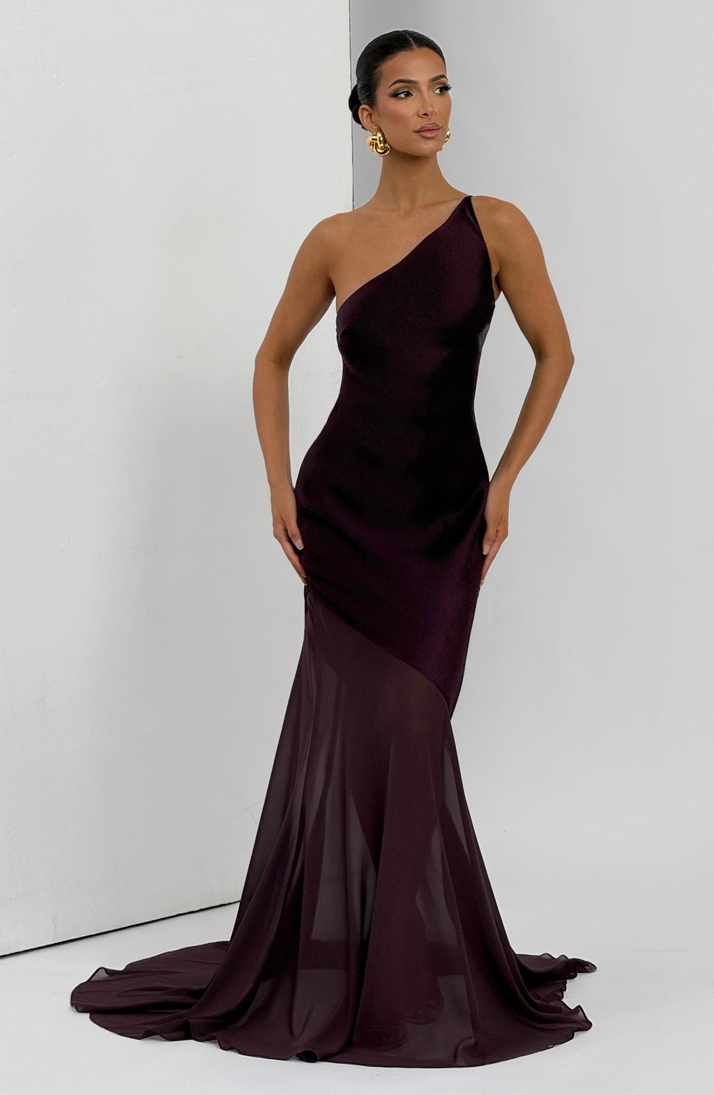 Fable Gown - Plum - Napalia