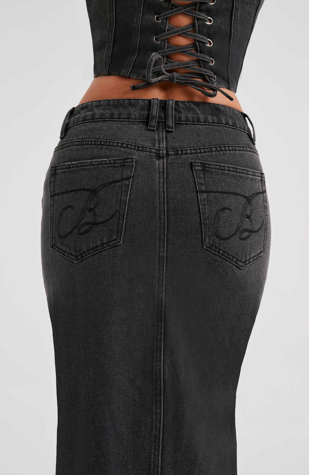 Flor Maxi Skirt - Black - Napalia
