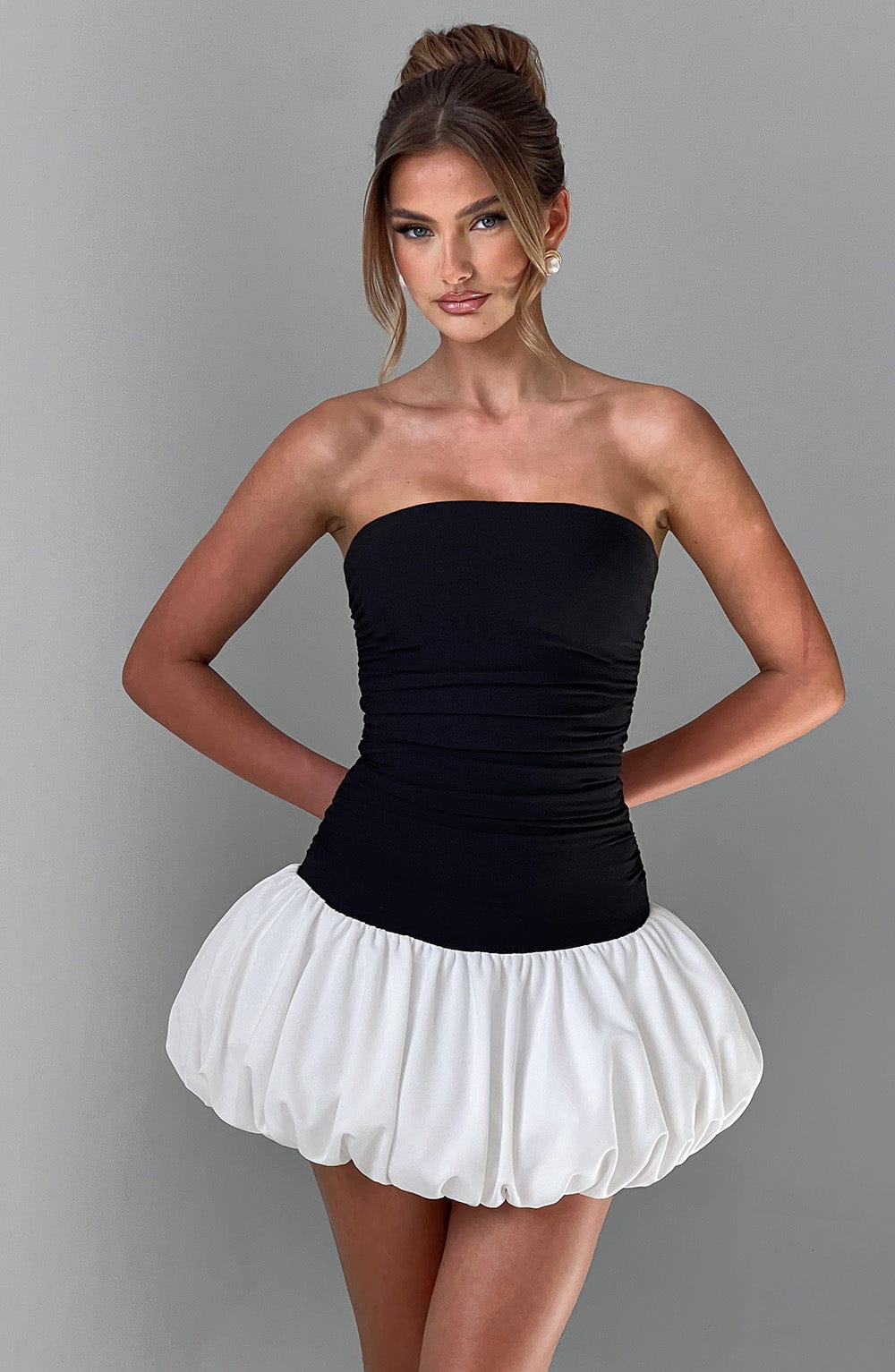 Gemma Mini Dress - Black/White - Napalia