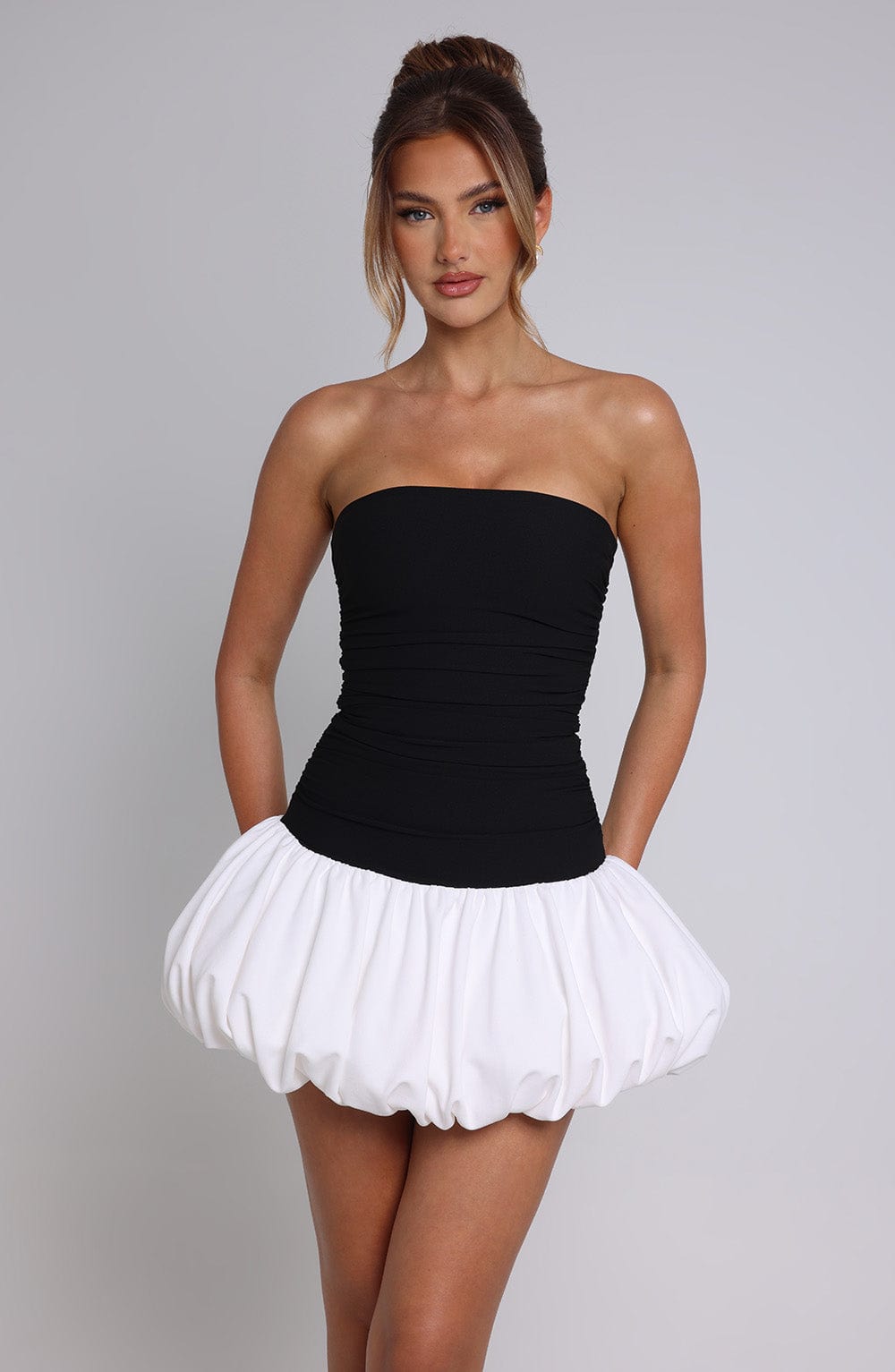 Gemma Mini Dress - Black/White - Napalia