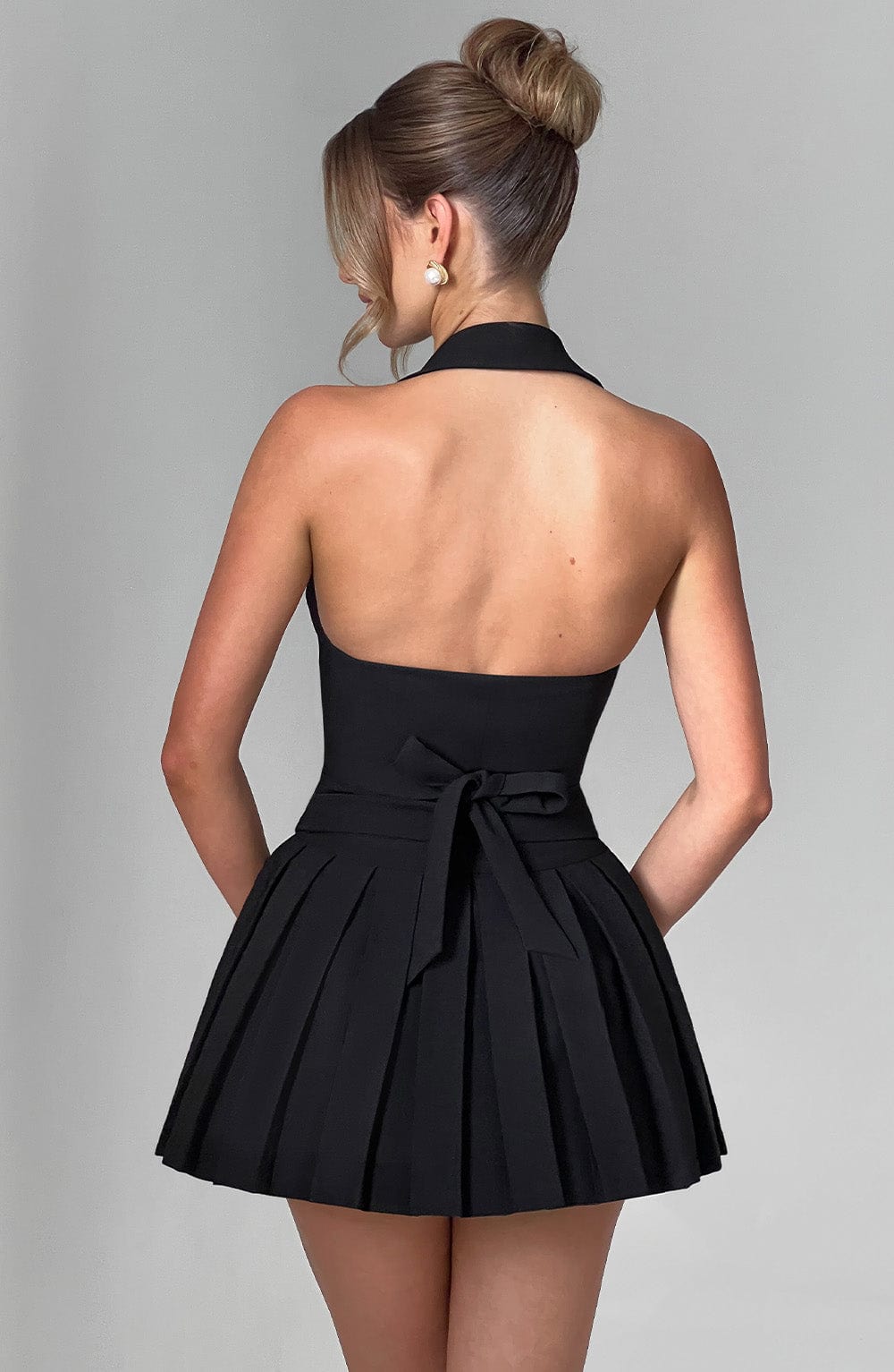 Gretchen Mini Skirt - Black - Napalia
