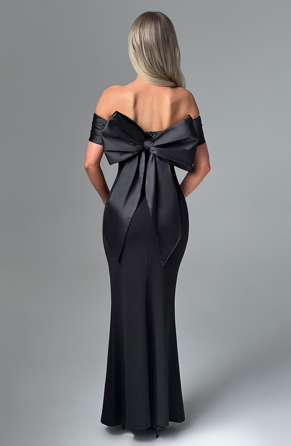 Joanna Maxi Dress - Black - Napalia