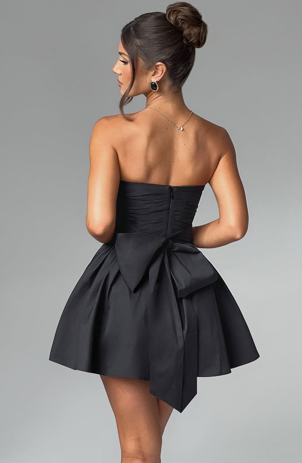 Katrina Mini Dress - Black - Napalia