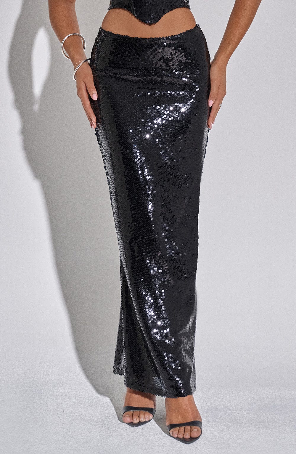 Larisa Maxi Skirt - Black - Napalia