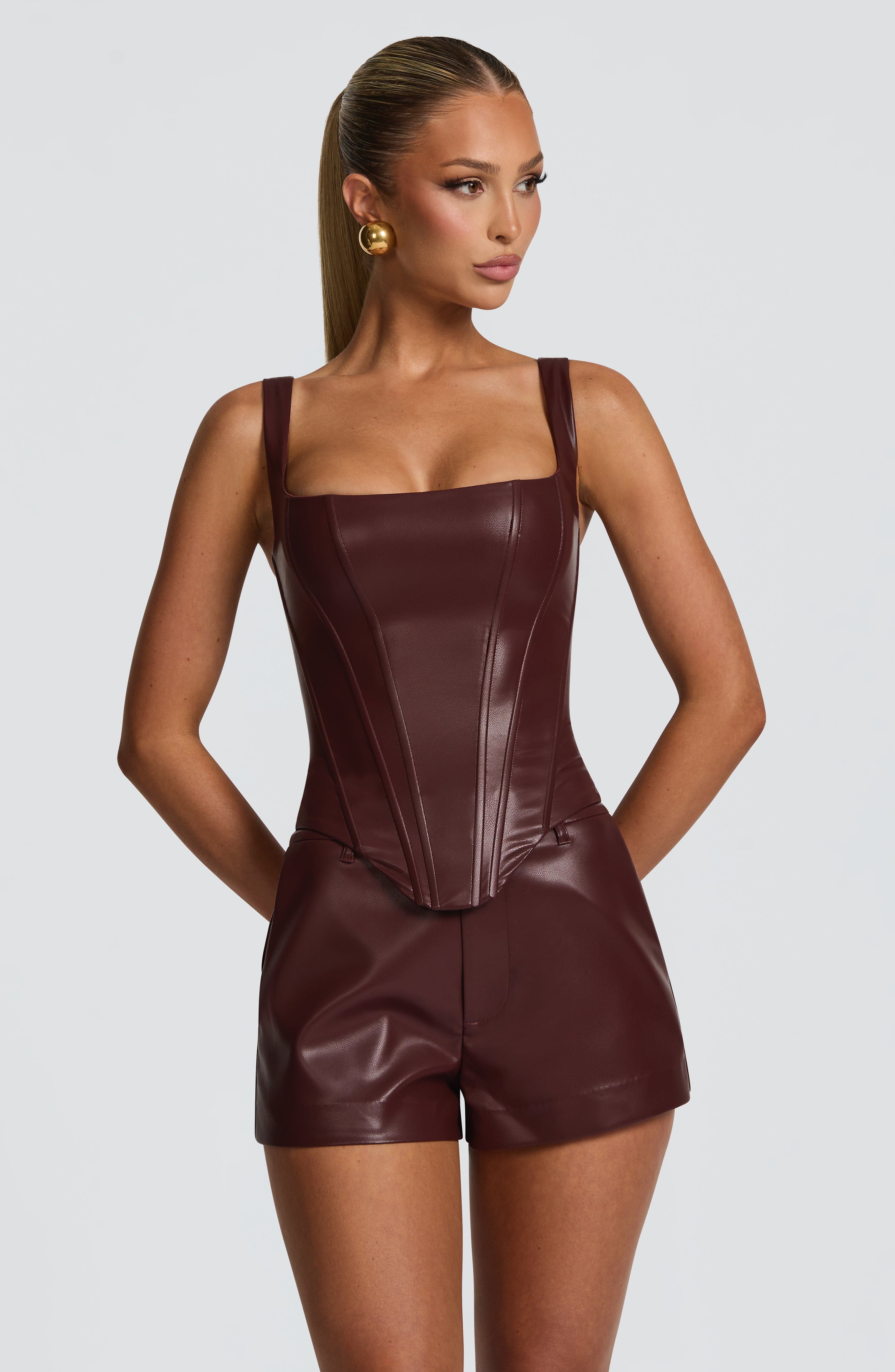 Liv Shorts - Burgundy - Napalia