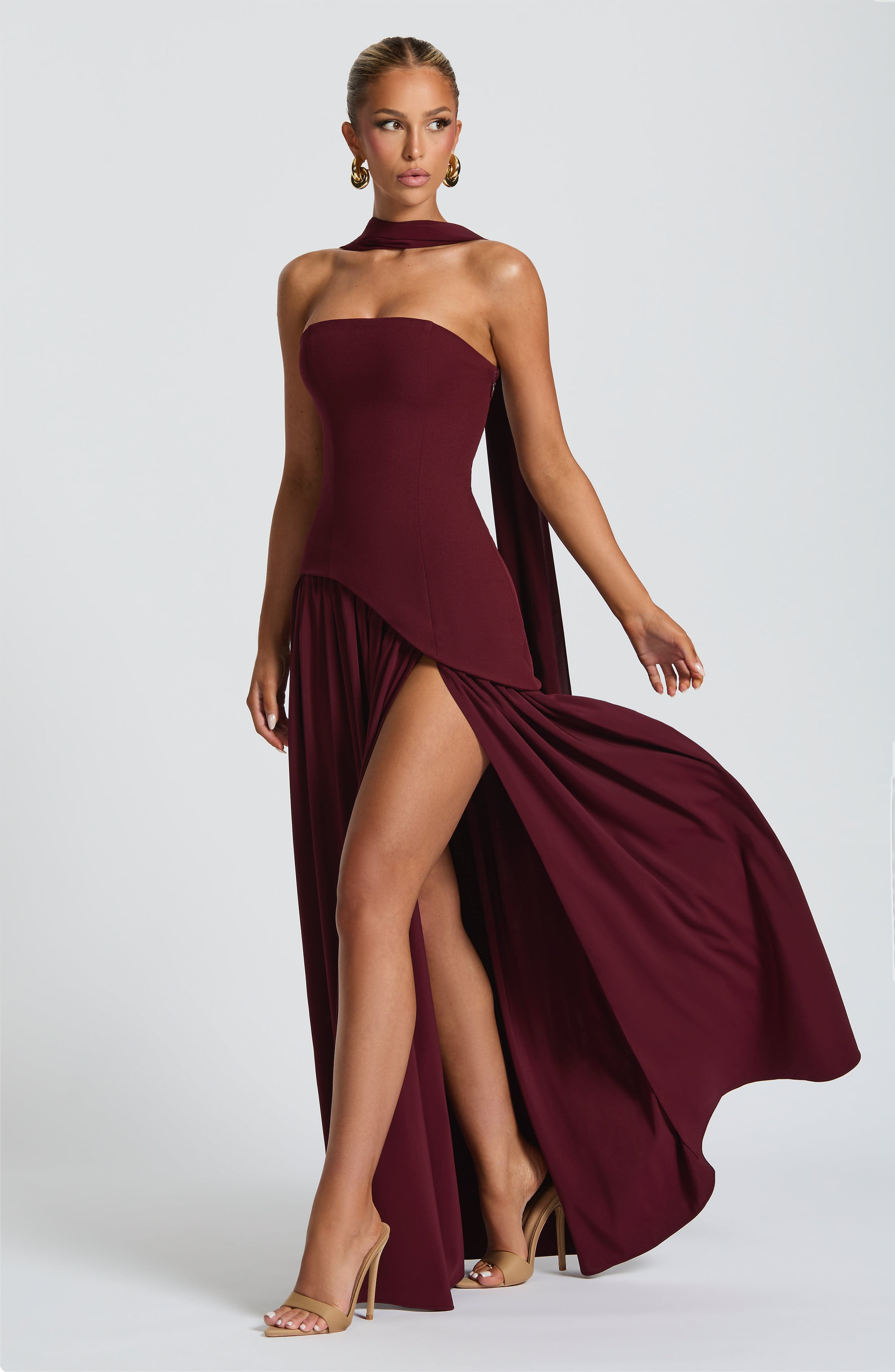 Maliyah Maxi Dress - Cherry Lacquer - Napalia