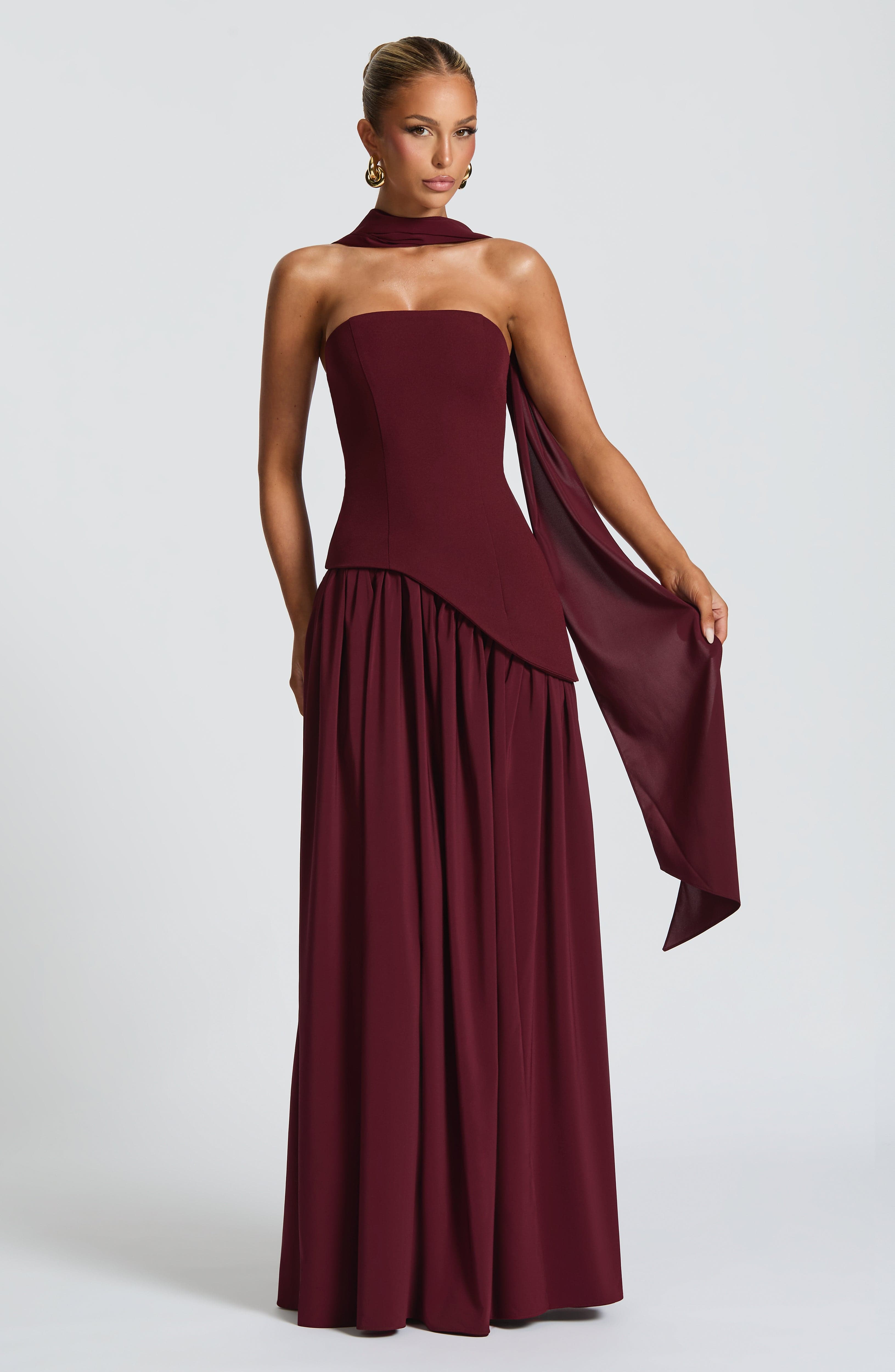 Maliyah Maxi Dress - Cherry Lacquer - Napalia