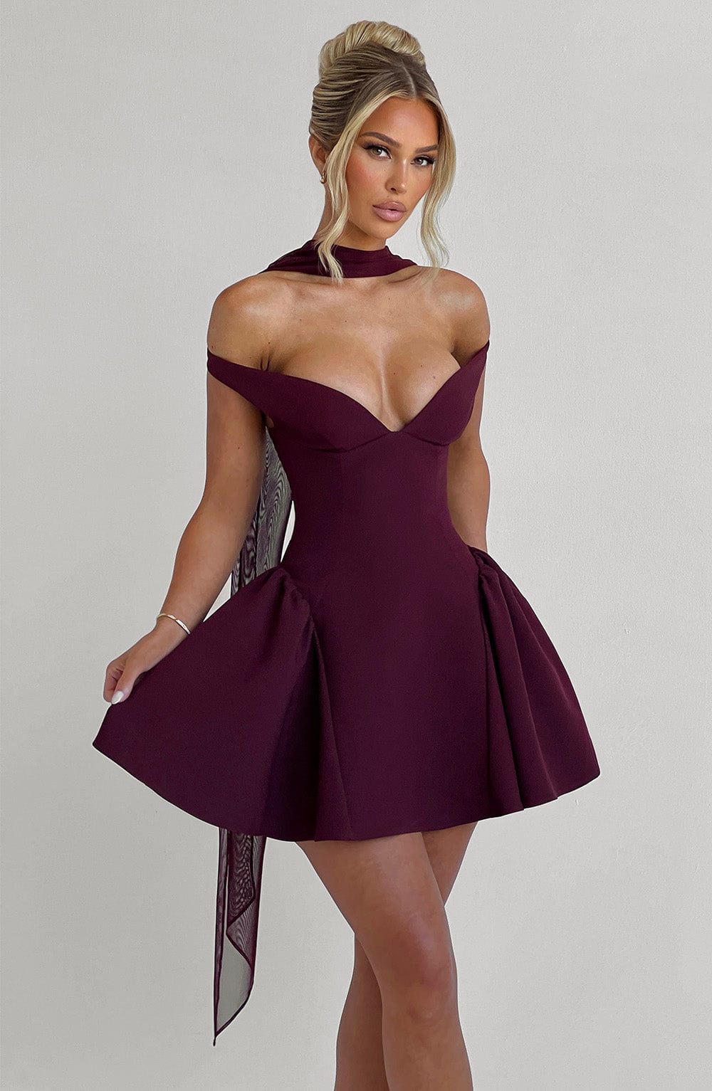 Marla Mini Dress - Cherry Lacquer - Napalia