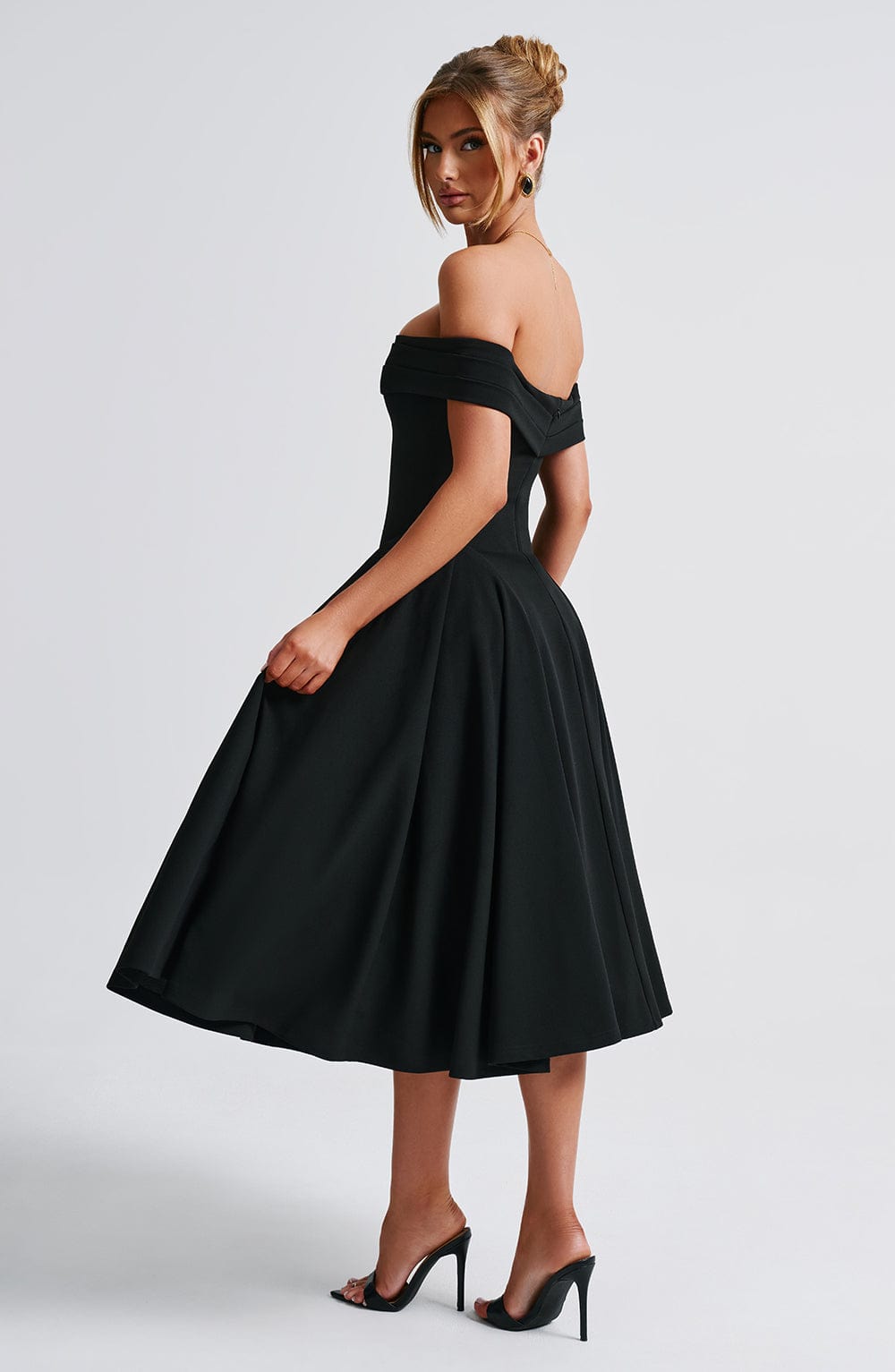 Miranda Midi Dress - Black - Napalia