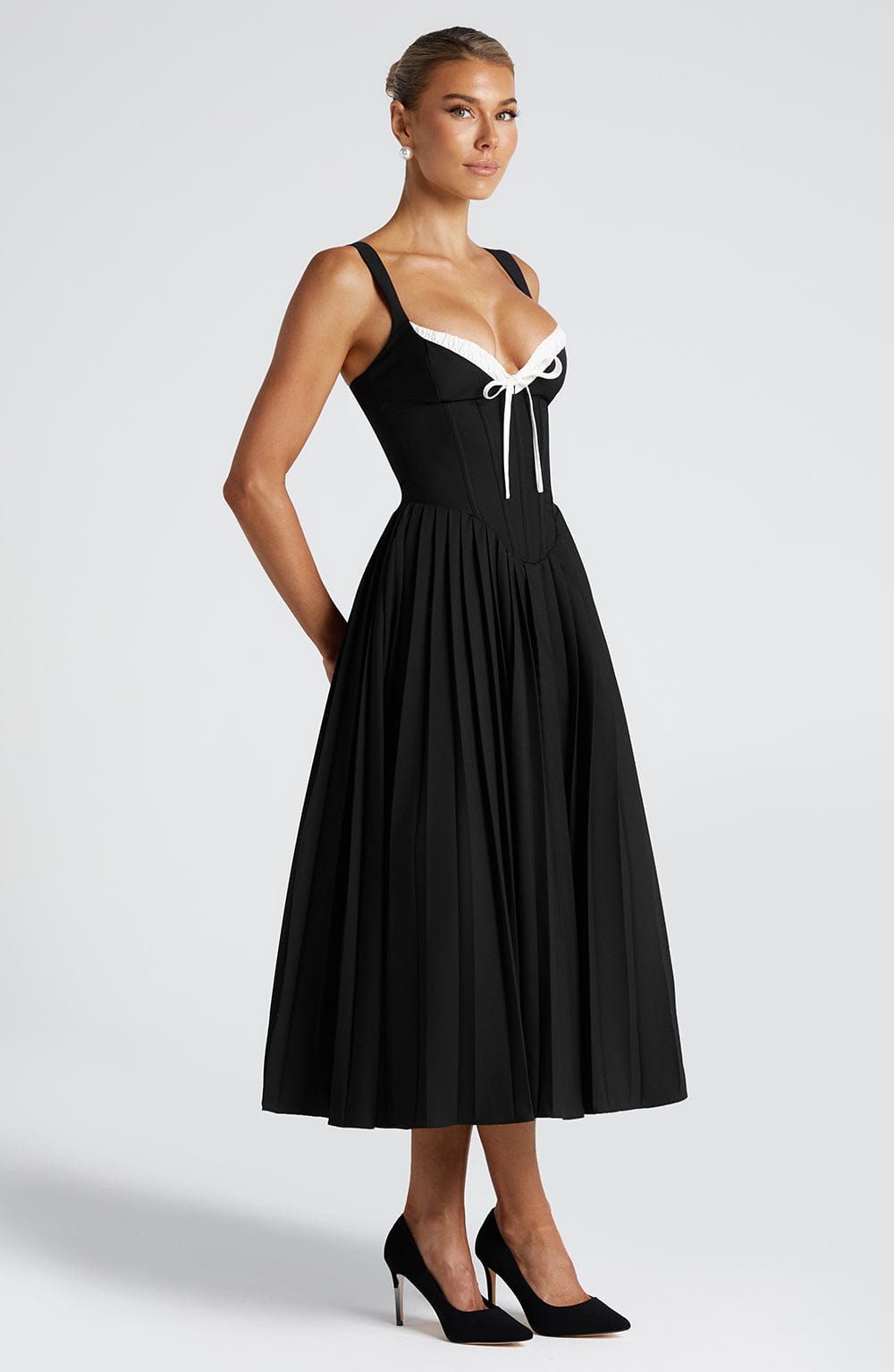 Natassia Midi Dress - Black/White - Napalia