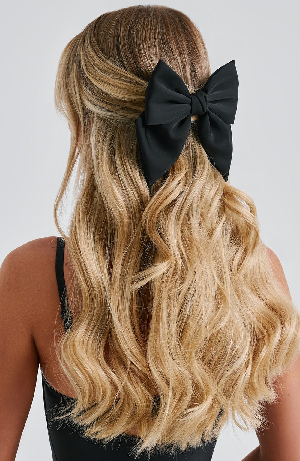 Perrie Bow - Black - Napalia