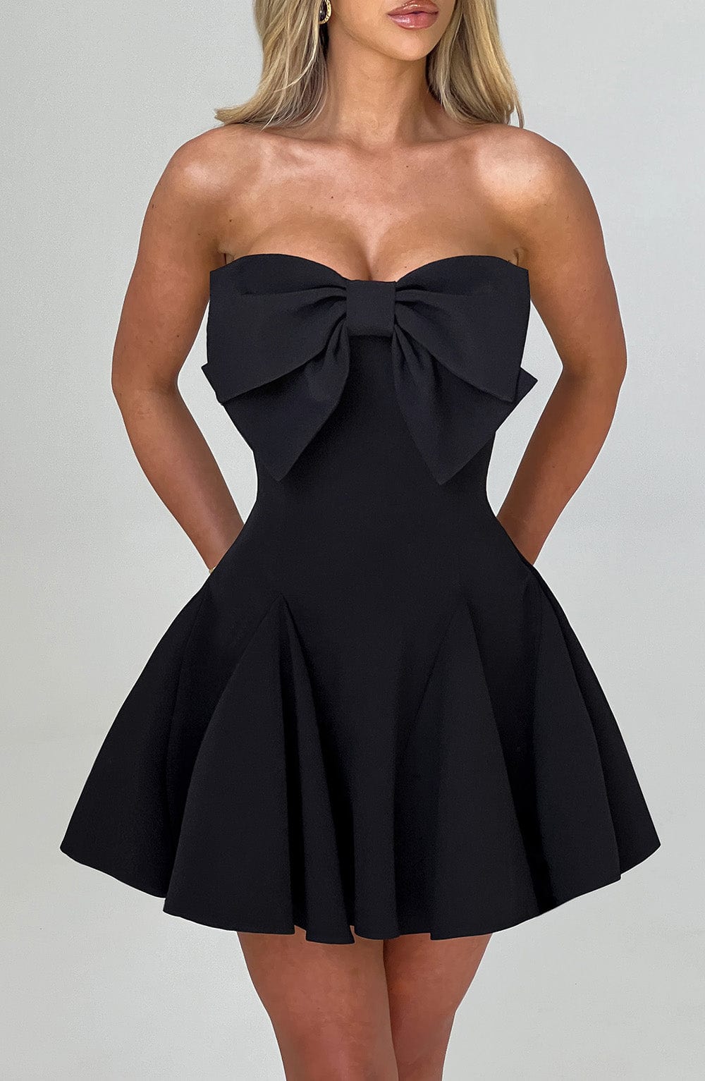 Ruby Playsuit - Black - Napalia