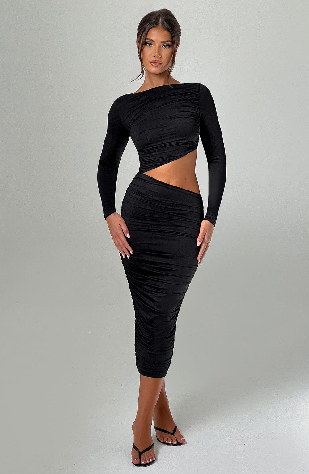 Rylee Midi Dress - Black - Napalia