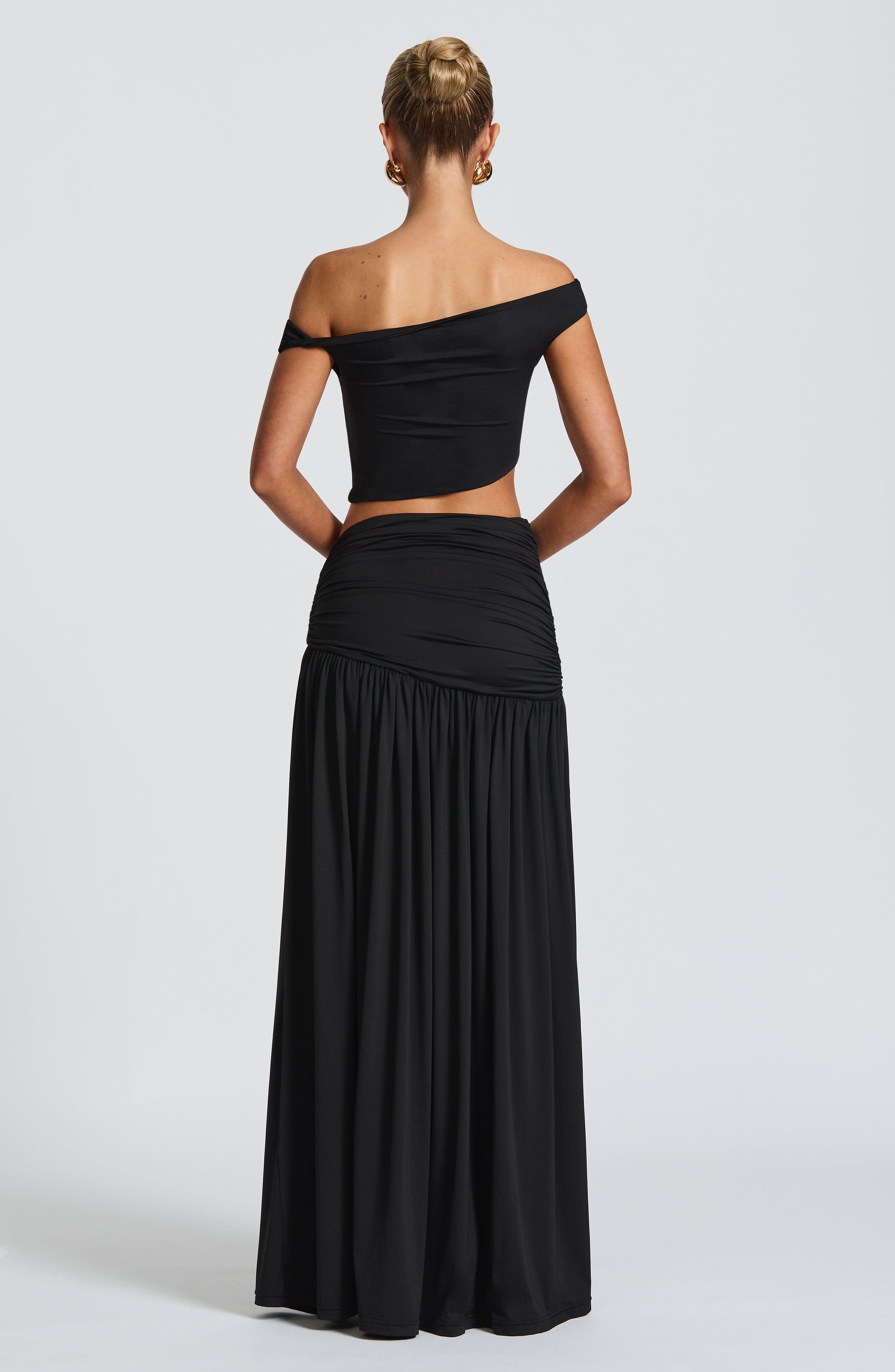 Saira Maxi Skirt - Black - Napalia