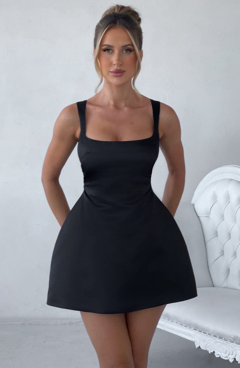 Sofie Mini Dress - Black - Napalia