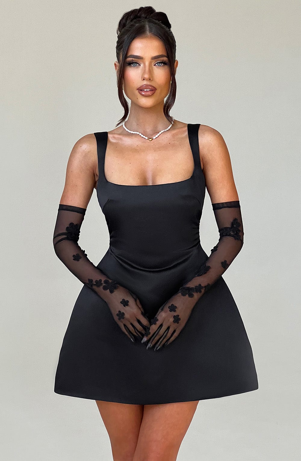 Sofie Mini Dress - Black - Napalia