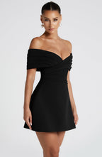 Solana Mini Dress - Black - Napalia