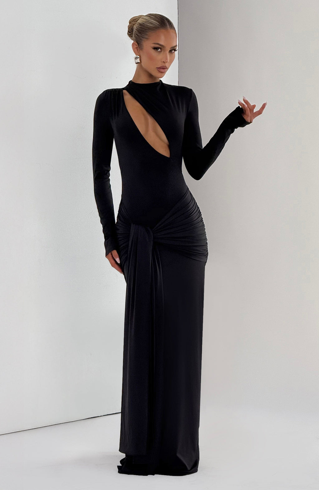 Tahnee Maxi Dress - Black - Napalia