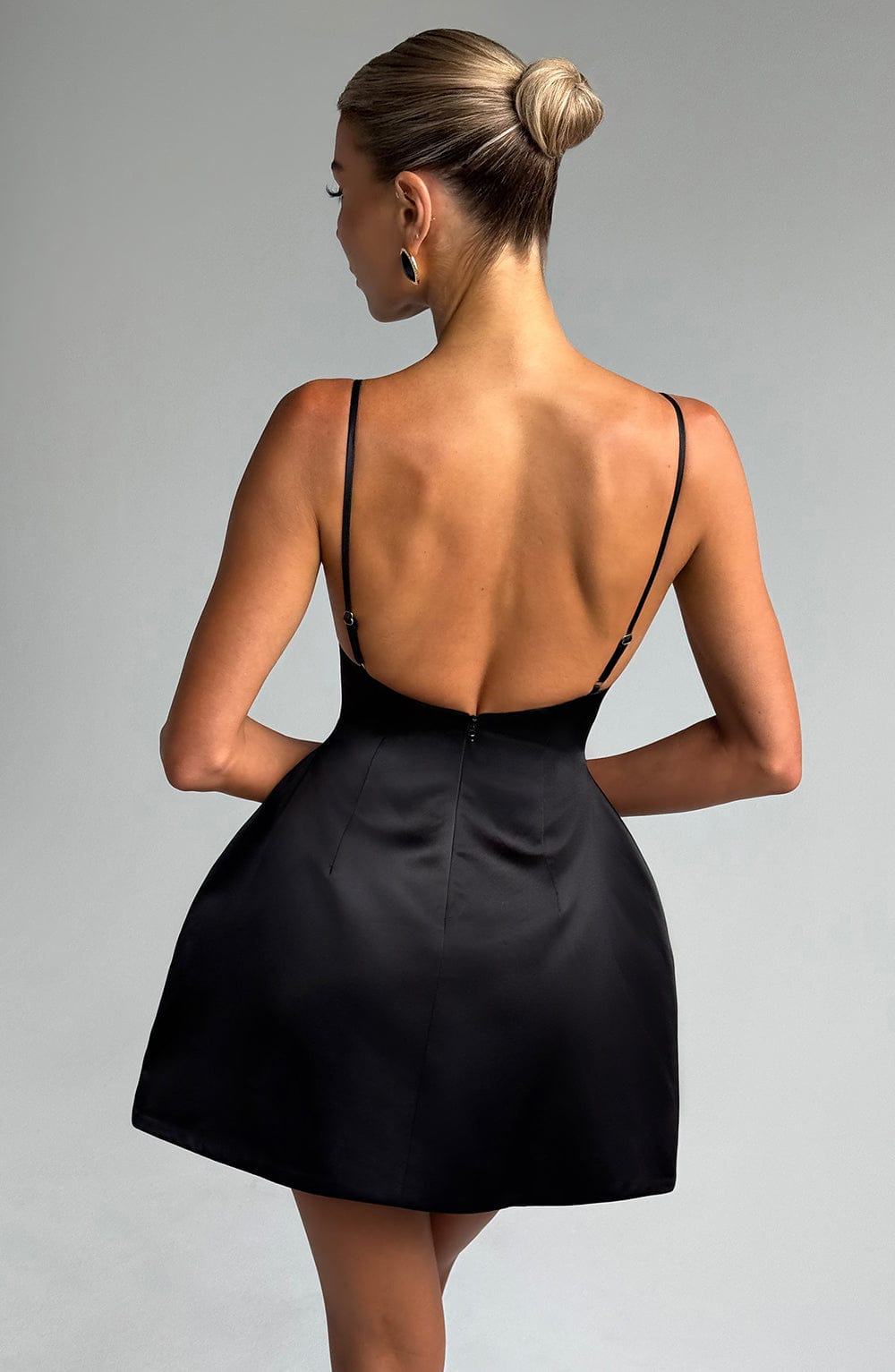 Tate Mini Dress - Black - Napalia