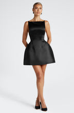 Tate Mini Dress - Black - Napalia