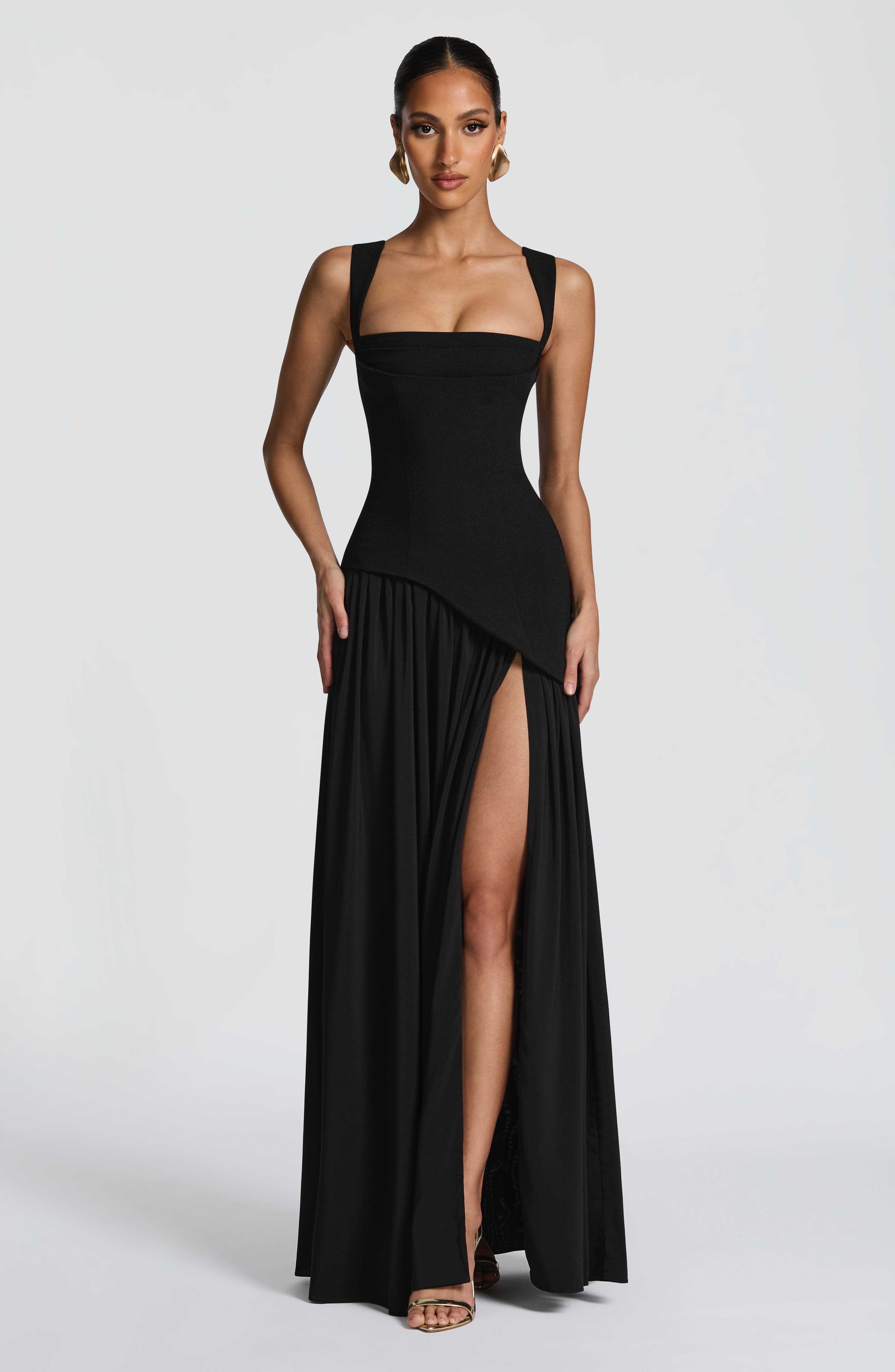 Tullulah Maxi Dress - Black - Napalia