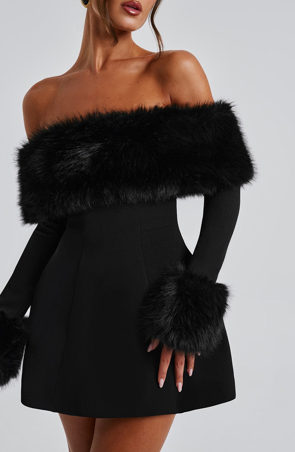 Villanelle Mini Dress - Black - Napalia